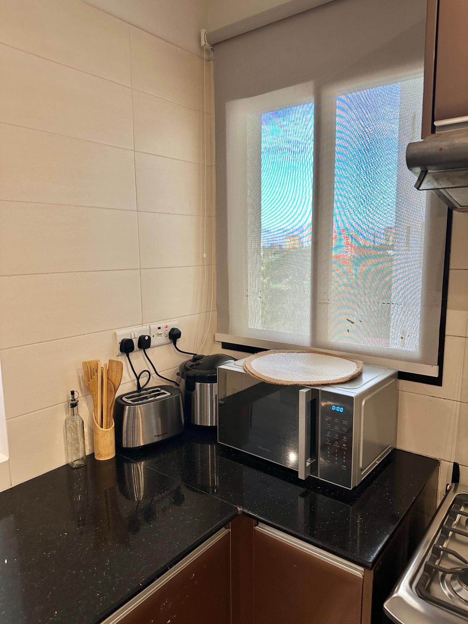 Coastalhome 75Inch Tv 5Min Drive To The City & Beach دار السلام المظهر الخارجي الصورة