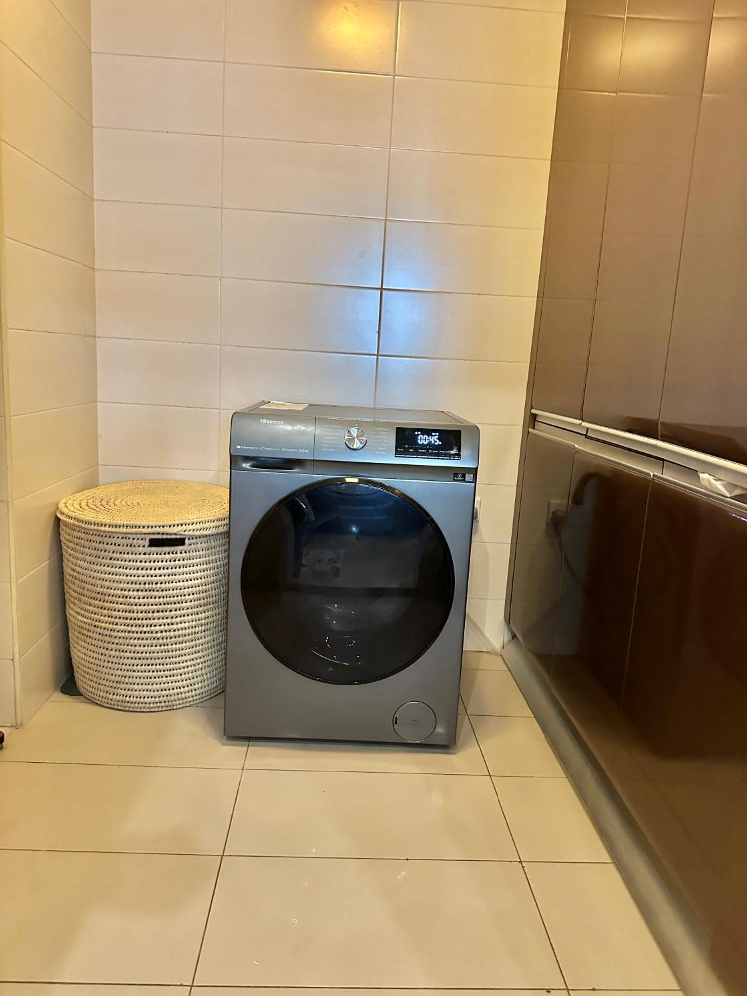 Coastalhome 75Inch Tv 5Min Drive To The City & Beach دار السلام المظهر الخارجي الصورة